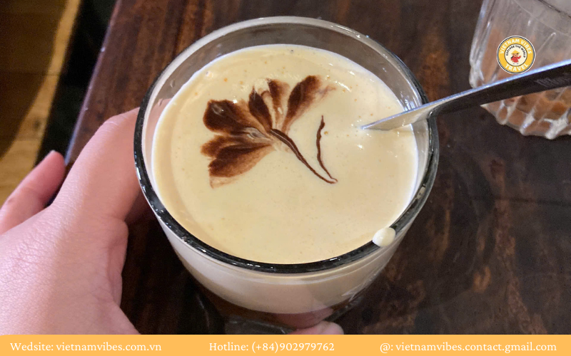 Hanoi food tour with Vietnam Vibes