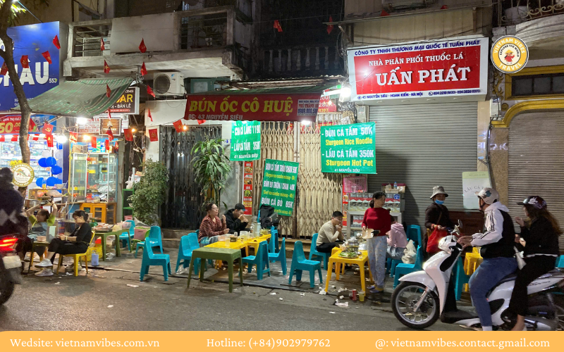 Hanoi food tour with Vietnam Vibes